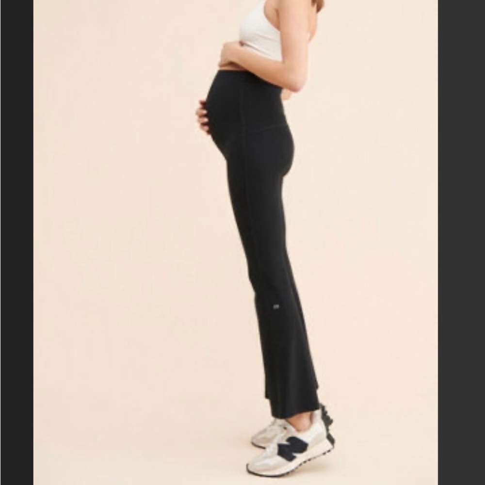Splits59 Black Flared Leggings